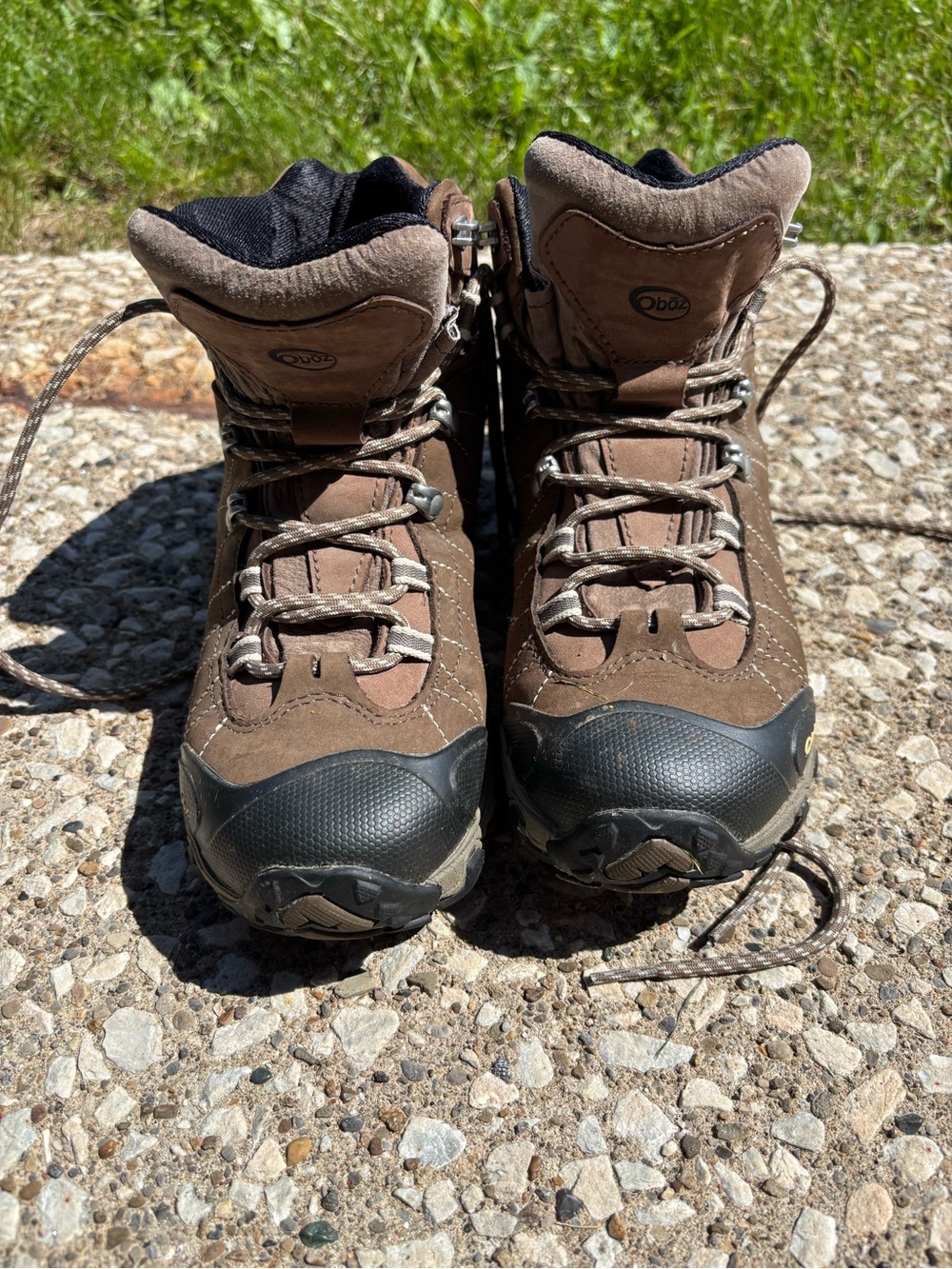 Oboz Women's Brown Waterproof Hiking-Style Athletic Boots